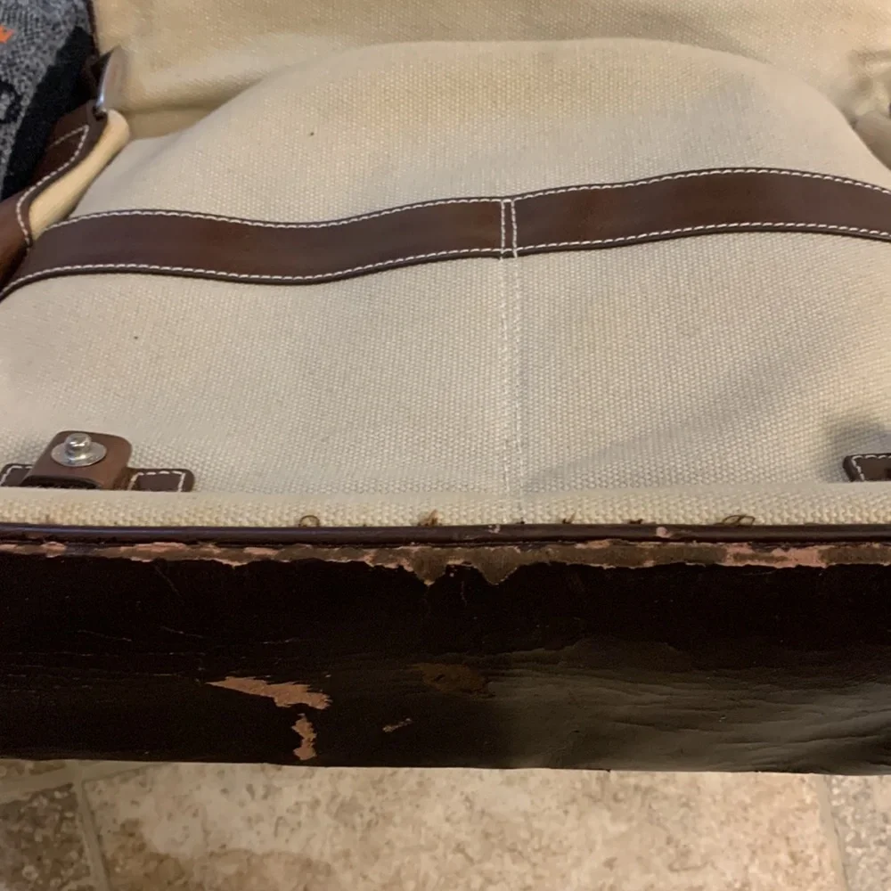 Fossil Messenger Bag